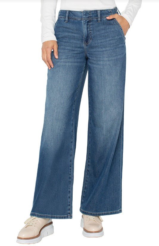 Skyline Stretch Wide Leg Jeans - Mainstream Boutique