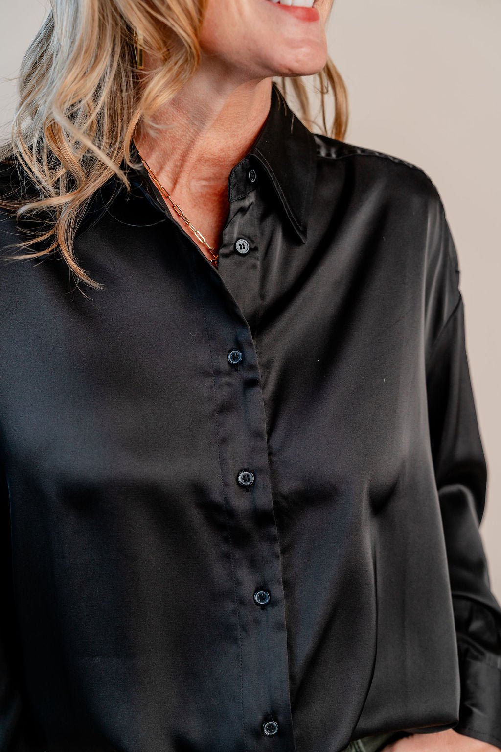 Button Down Top W/ Lace Back - Mainstream Boutique