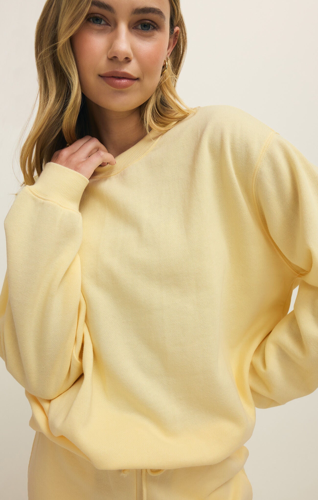 Boyfriend Sweatshirt - Mainstream Boutique