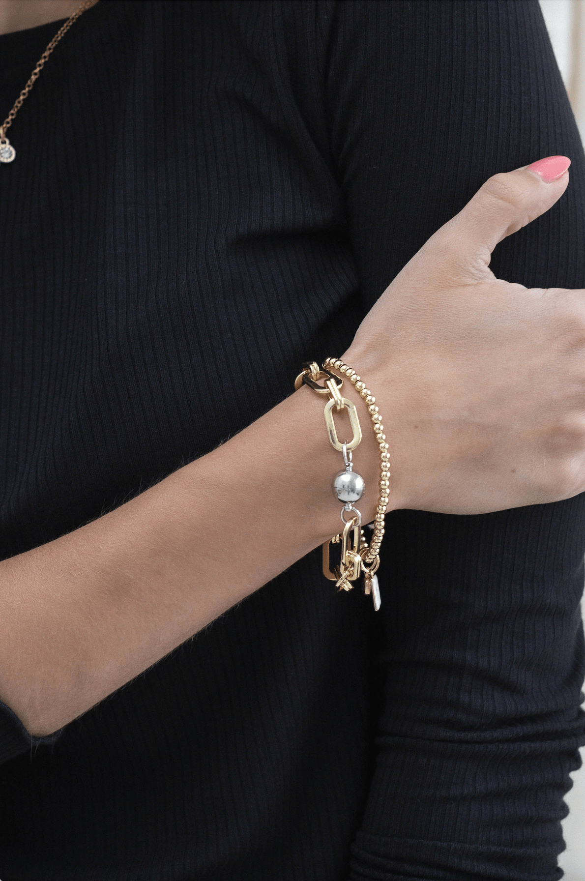 Lux Link Bracelet W/ Magnetic Clasp - Mainstream Boutique