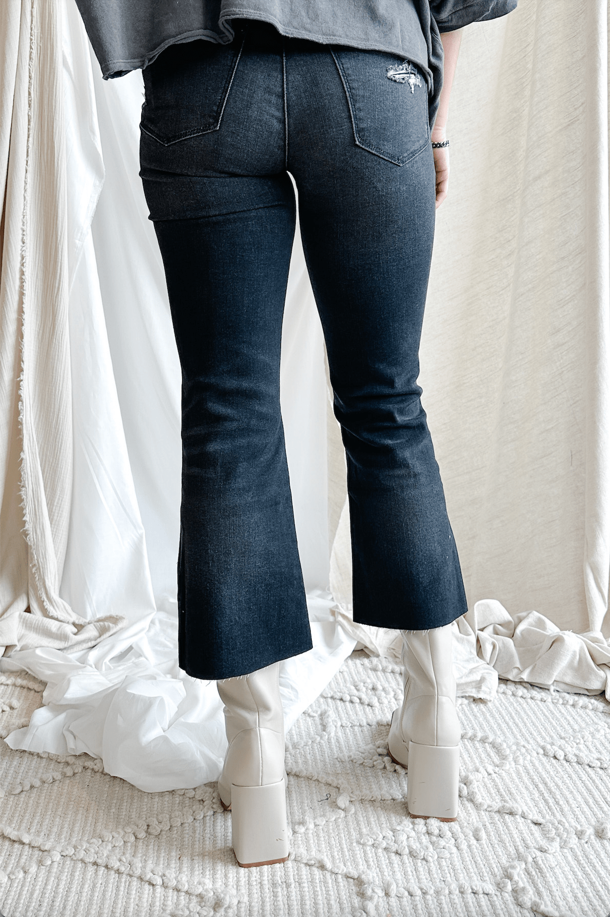 Crop Flare W/ Side Slit - Mainstream Boutique