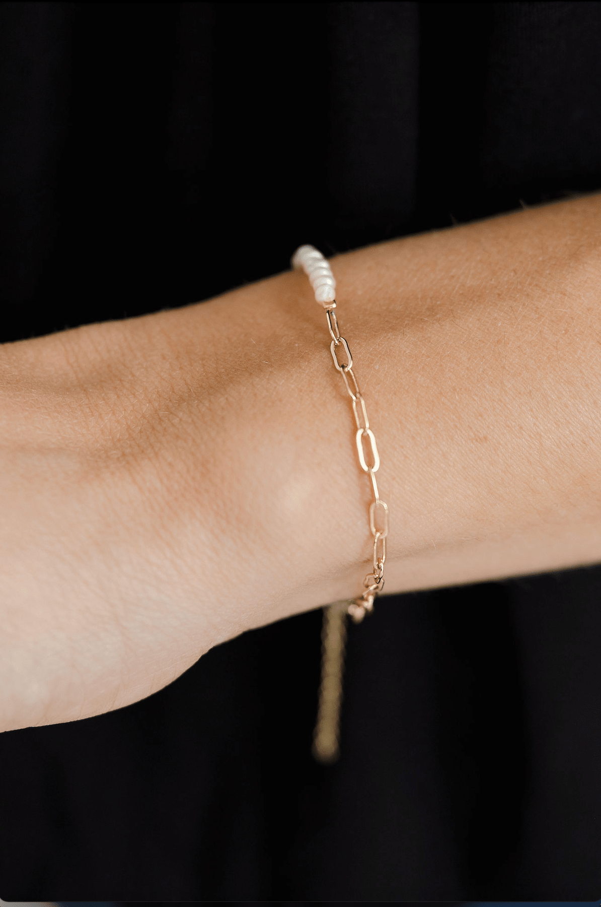 Bella Dainty Pearl And Paperclip Bracelet - Mainstream Boutique