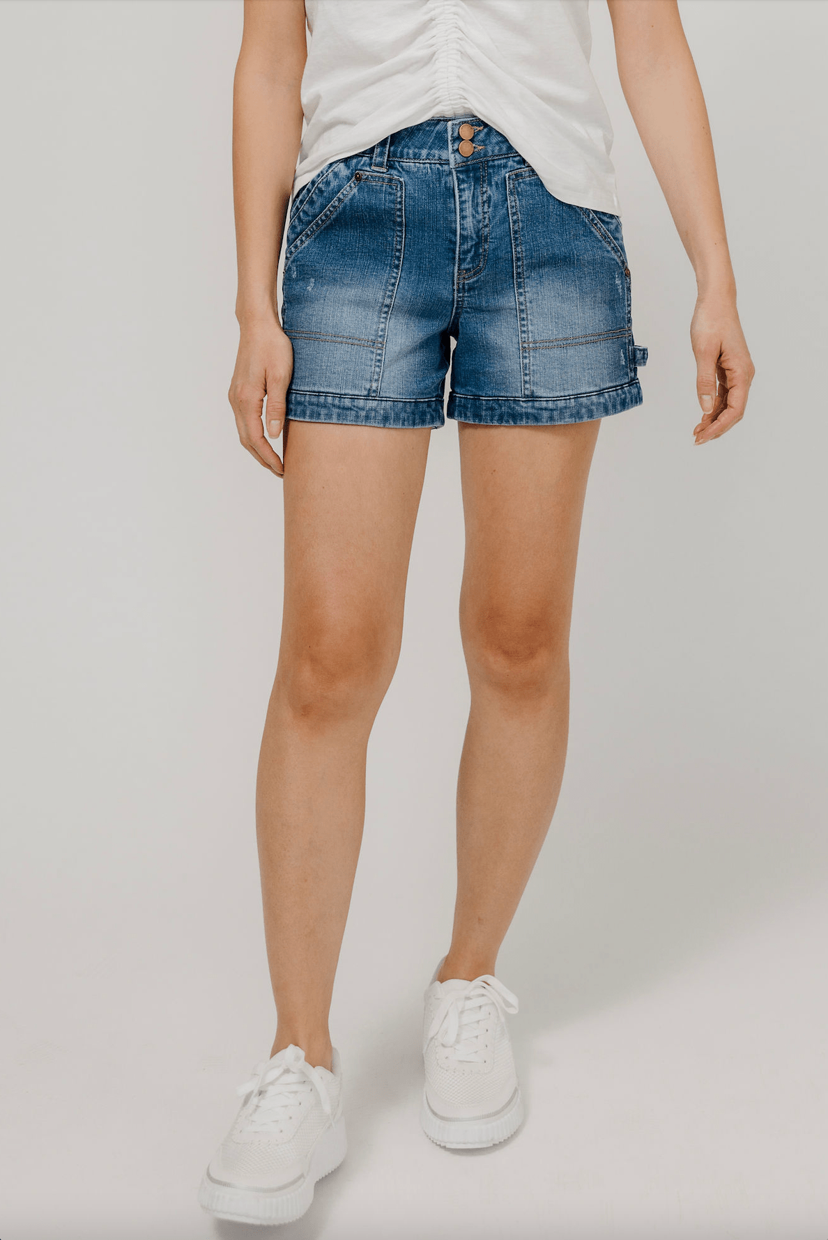 Double Button Carpenter Short - Mainstream Boutique