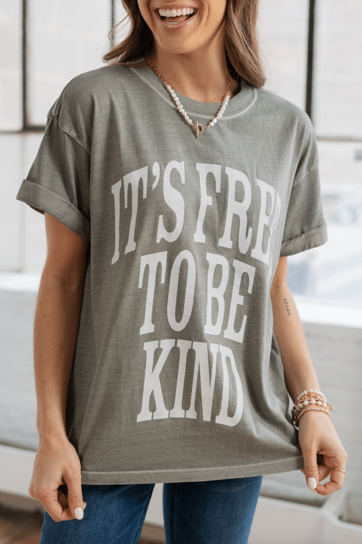 Free To Be Kind Graphic Tee - Mainstream Boutique