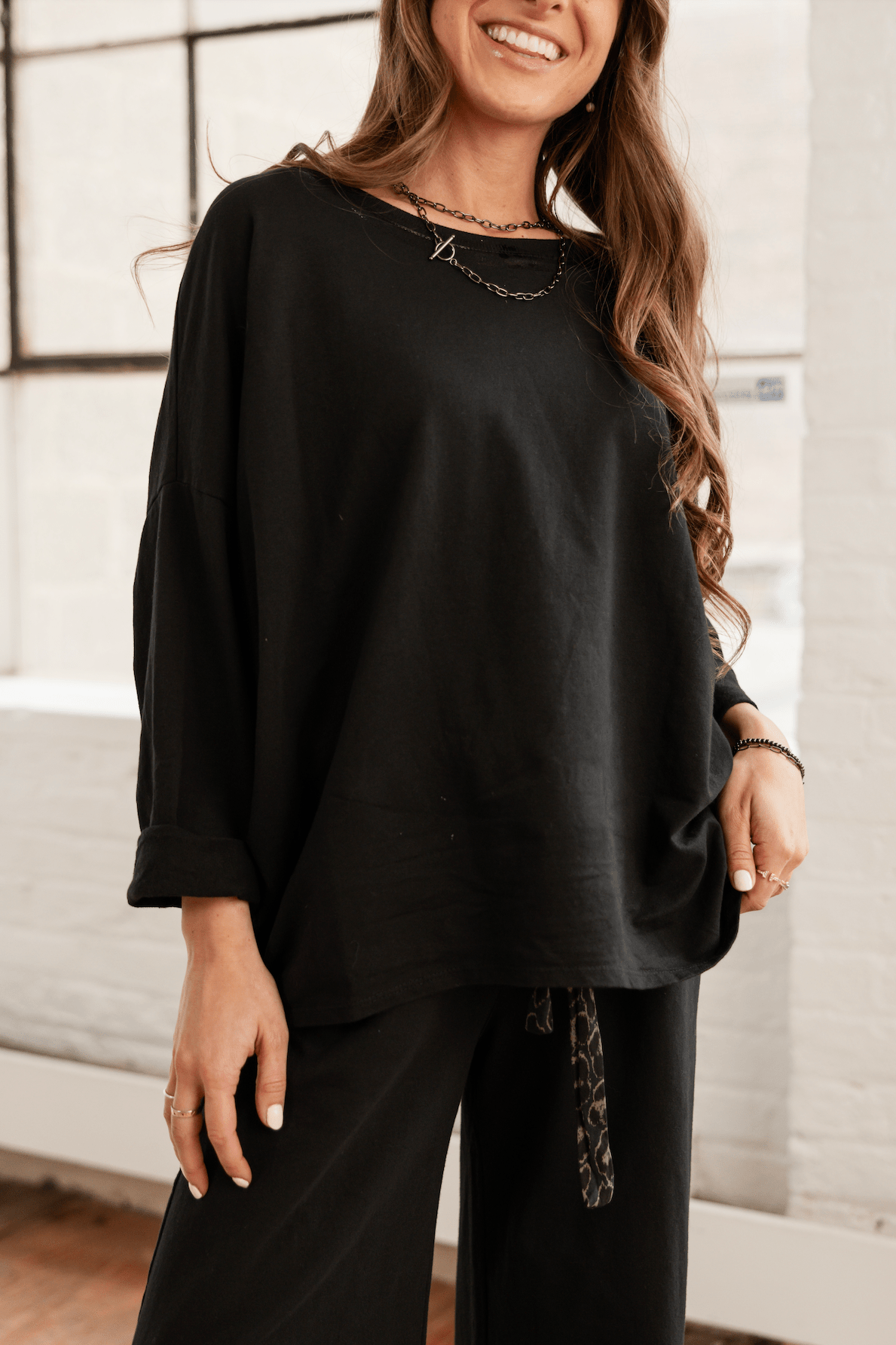 Italian Jet Setter Flowy Top - 2 Colors - Mainstream Boutique