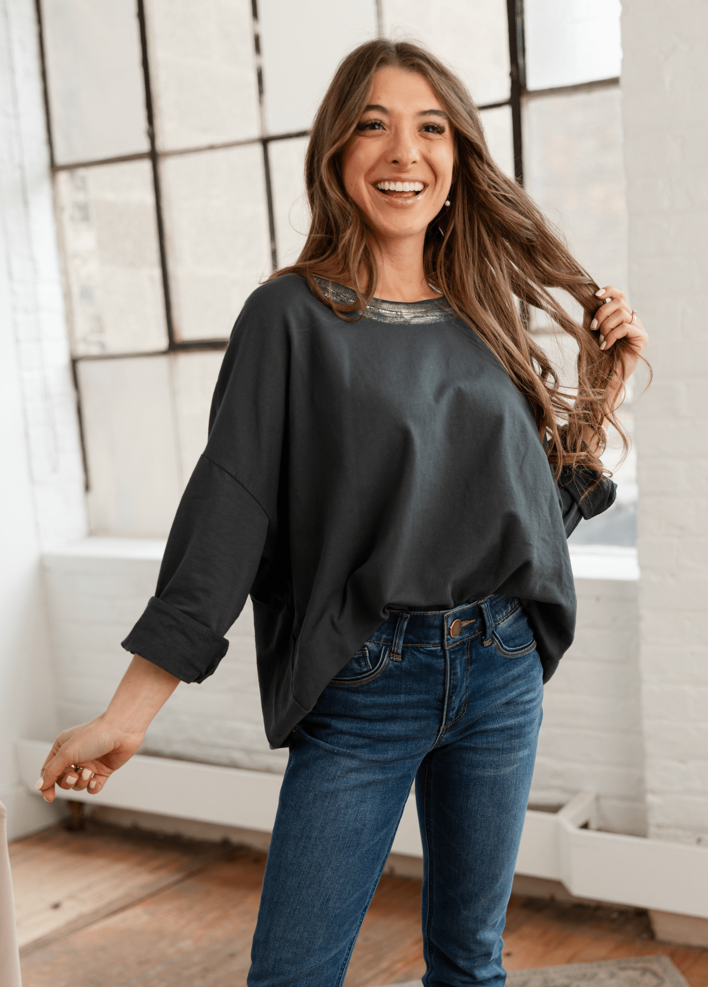 Italian Jet Setter Flowy Top - 2 Colors - Mainstream Boutique