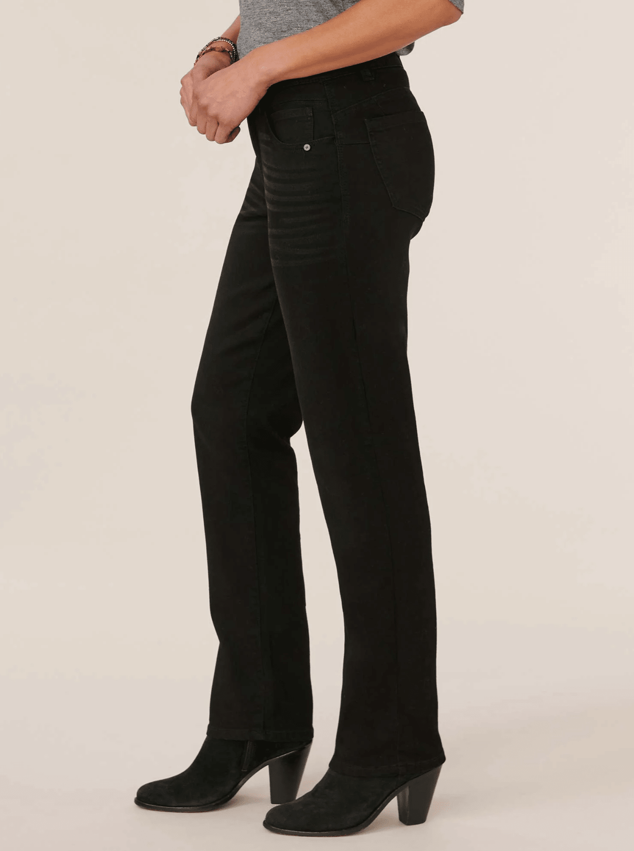PETITE Straight Leg Jeans - Mainstream Boutique