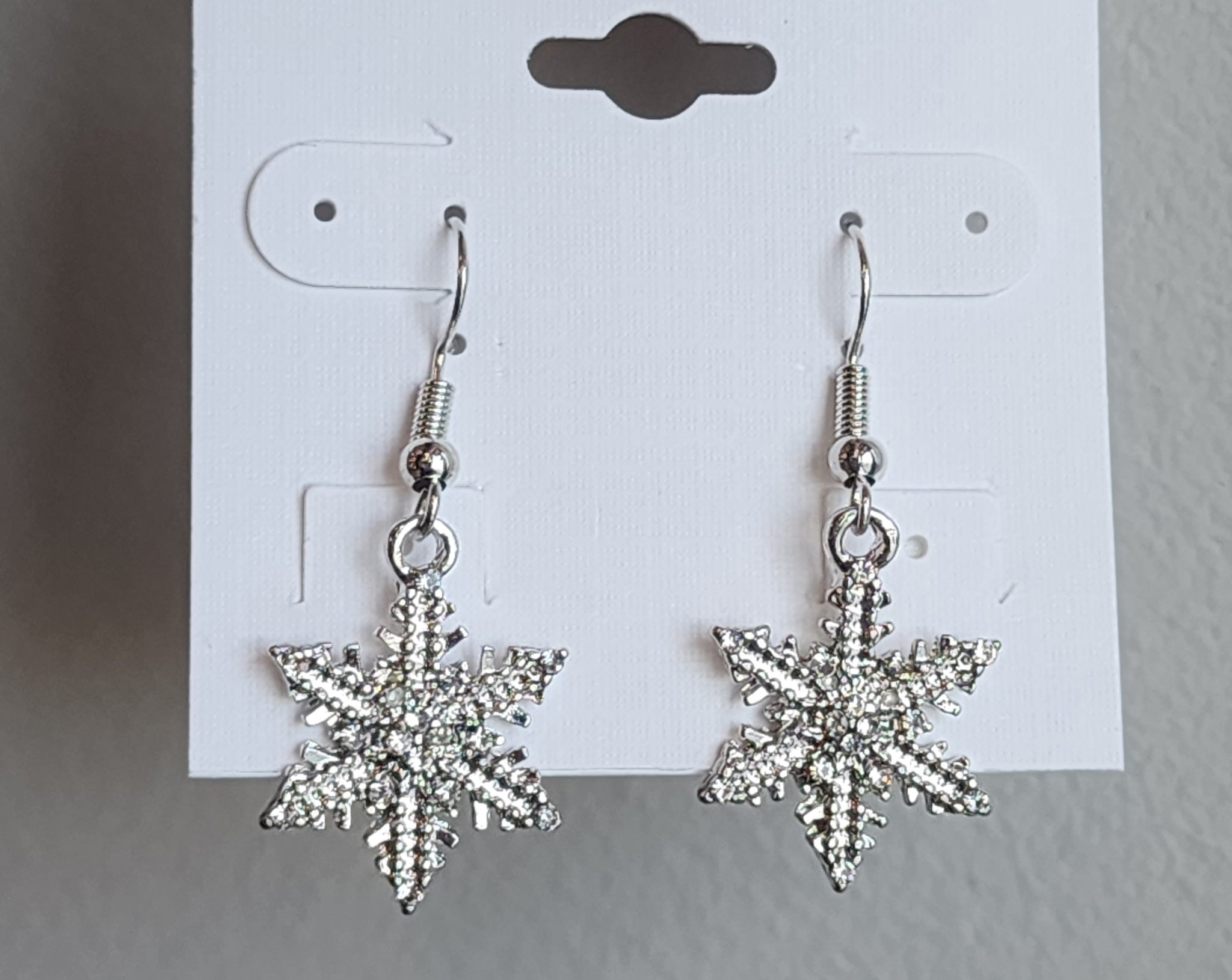 Silver Crystal Snowflake Set With Cable Chain - Mainstream Boutique