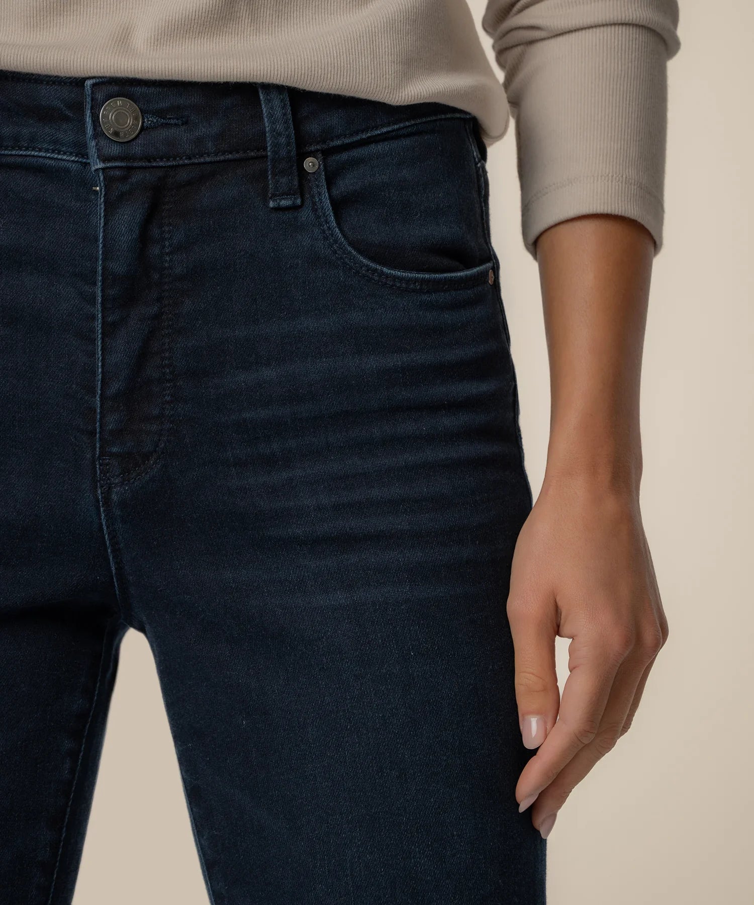 Ana High Rise Flare Jean - Mainstream Boutique