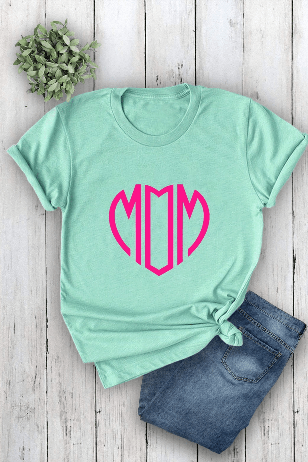 Mom Short Sleeve T-Shirt - Mainstream Boutique
