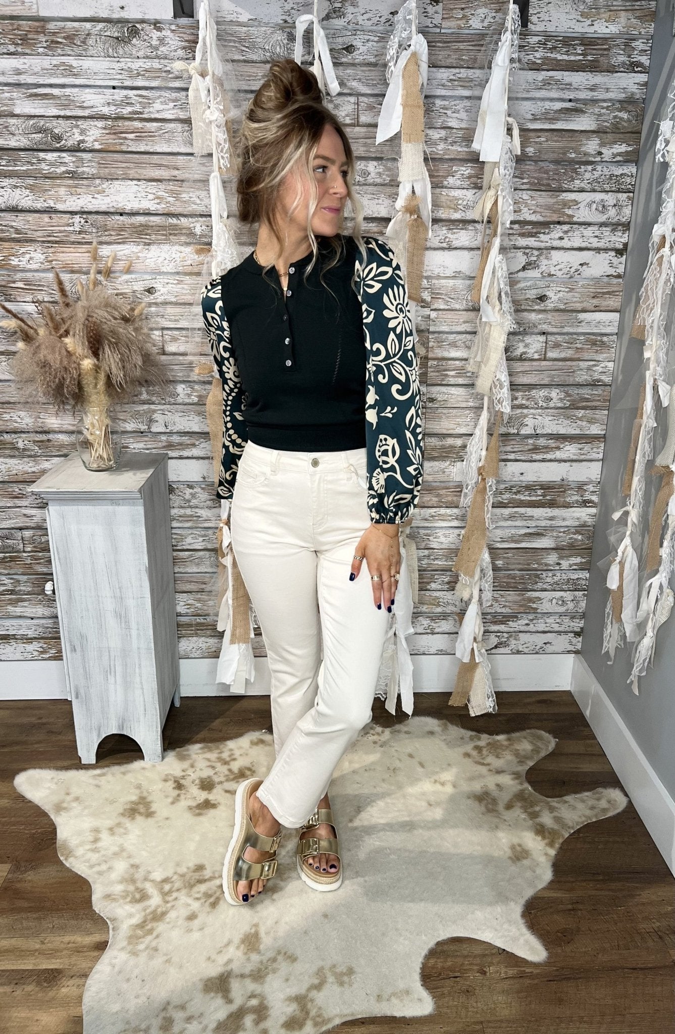Baroque Beauty Top - Mainstream Boutique