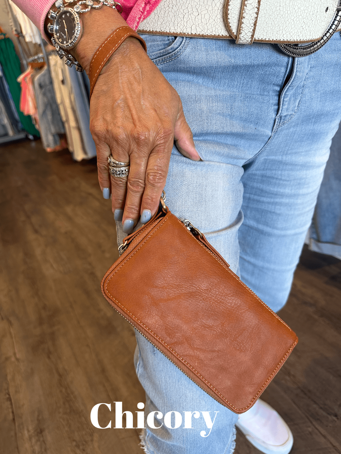 Chloe Zip Around Wallet - Mainstream Boutique