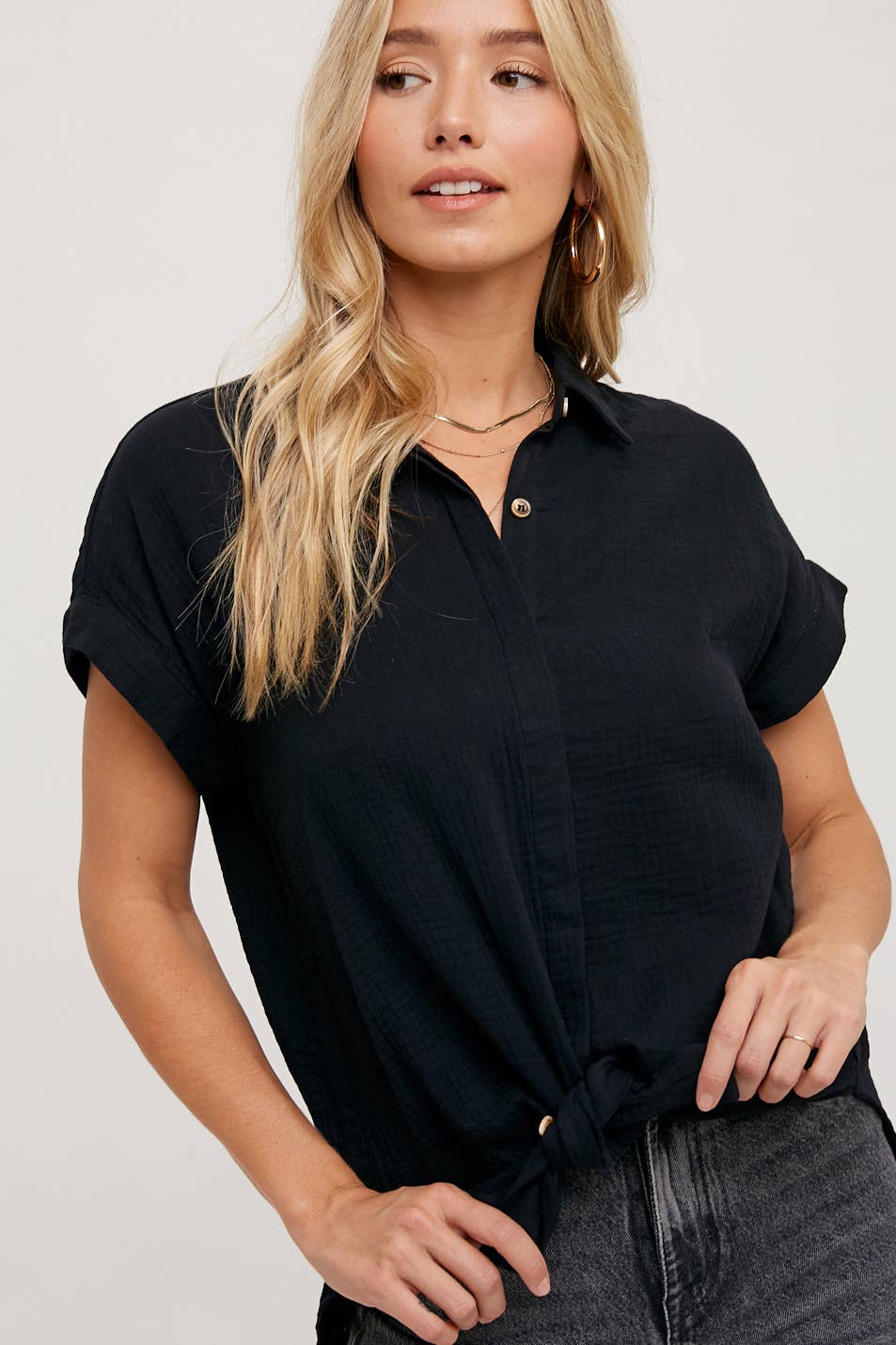 ESSENTIAL BUTTON UP COTTON SHIRT - Mainstream Boutique