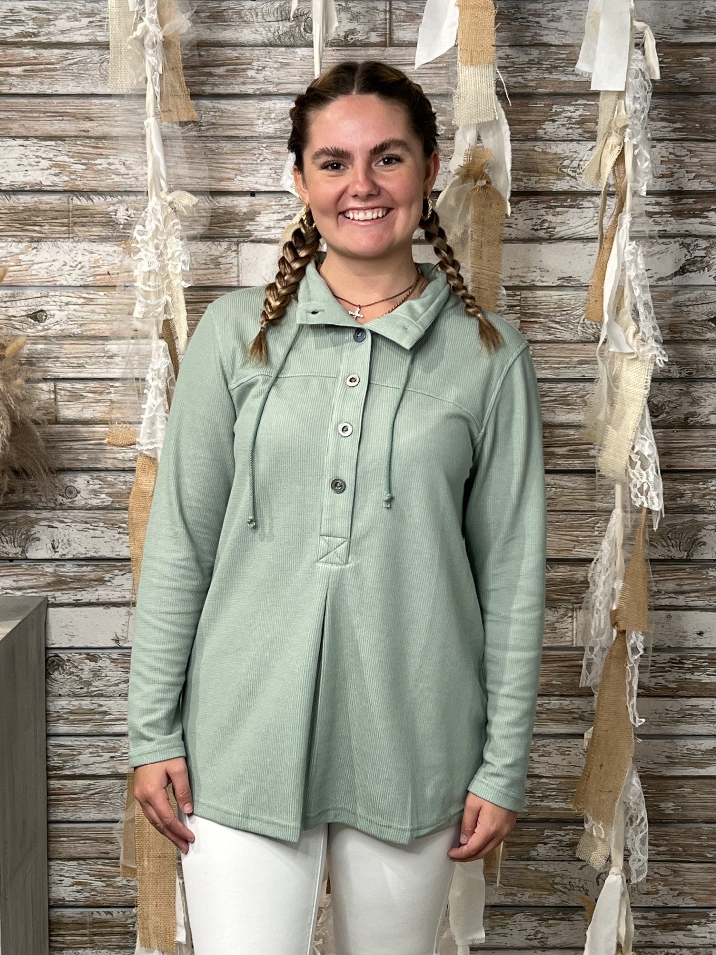 Five Star Standout Tunic - Mainstream Boutique