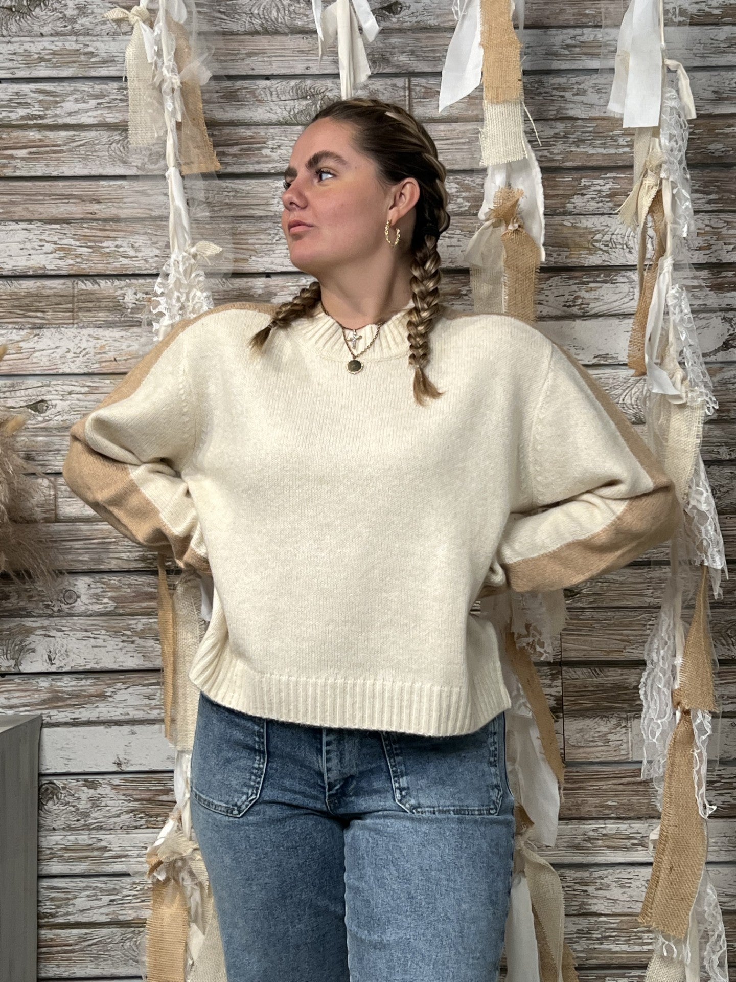 Side Line Chic Sweater - Mainstream Boutique